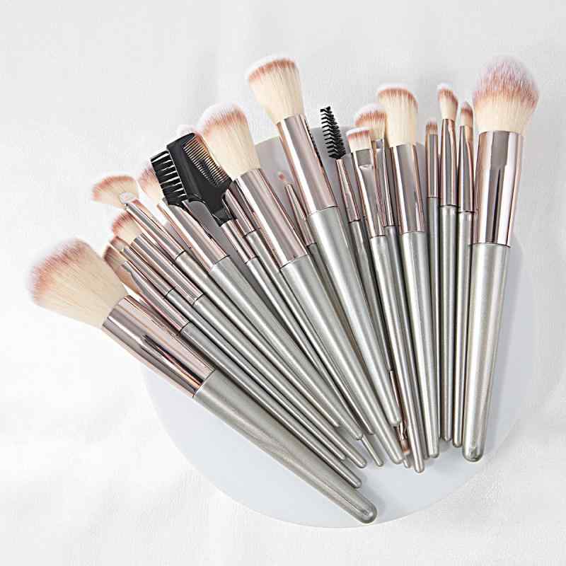 メイクブラシ レディース シャンパンゴールド 20本セット 人工毛 アイシャドウブラシ フェイスブラシ チークブラシ ファンデーションブラシ パウダーブラシ メイクアップブラシ セット