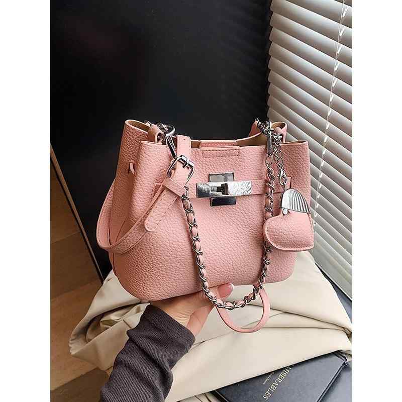 バケットバッグ レディース 2way ショルダーバッグ チェーン 斜めがけ 韓国風 かわいい おしゃれ PUレ..