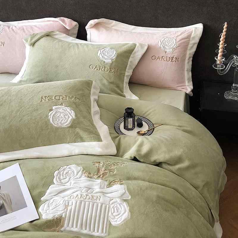 寝具 レディース A? ミルクベルベット調 四点セット 高密度 厚手 保温 ベッドシーツ 掛け布団カバー 静..