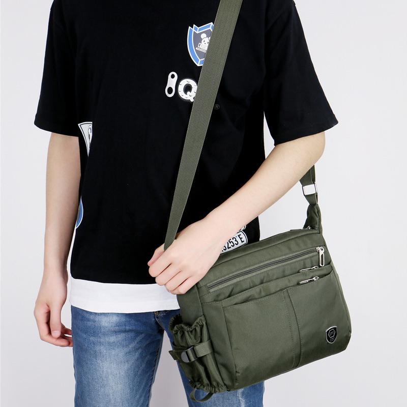 ショルダーバッグ メンズ 男性用 撥水 ナイロン 多機能 ビジネス 通勤 普段使い 斜めがけ 鞄