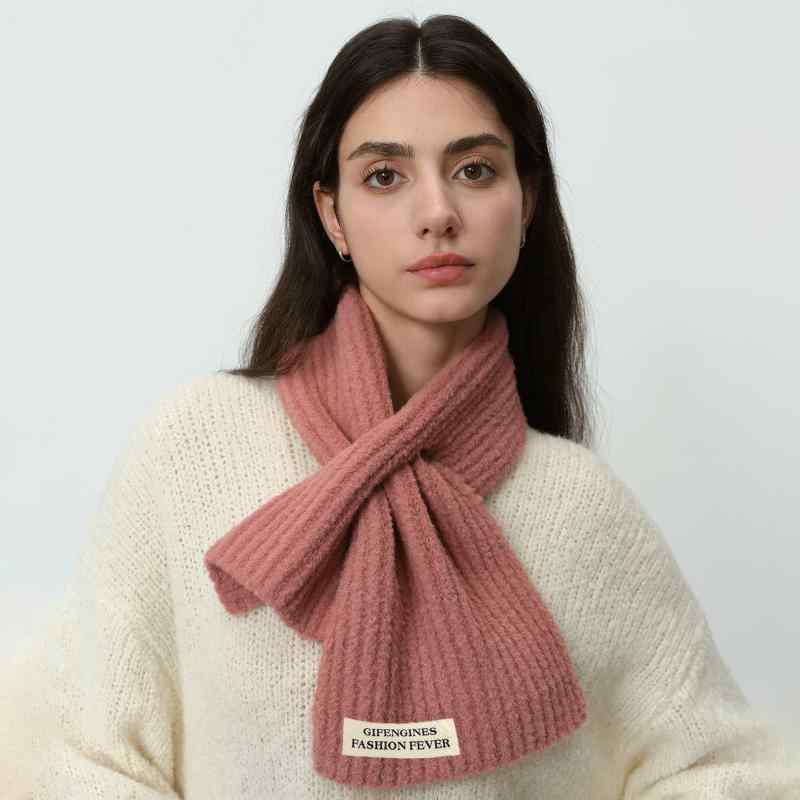ネックウォーマー レディース 秋冬 ニット 保温 暖かい クロス あったか 無地 淡いピンク 樹苺色