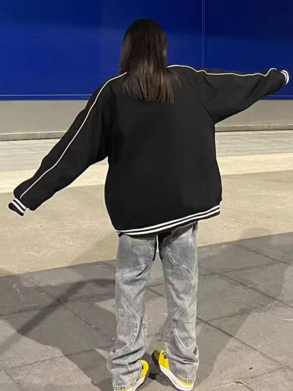 ・カテゴリ: トレーナー/フリース・スタイル: カジュアル・柄: 文字・ネックライン: スタンドカラー・厚さ: 普通・詳細: リブ裾・加工技術: 刺繍・対象年齢: 成人・対象性別: 男性・フィット: ルーズ・素材: ポリエステル・素材混紡: 化学繊維・素材構成: ポリエステル95.6%・カラー: ブラック・サイズ: S, M, L, XL, 2XL, 3XL