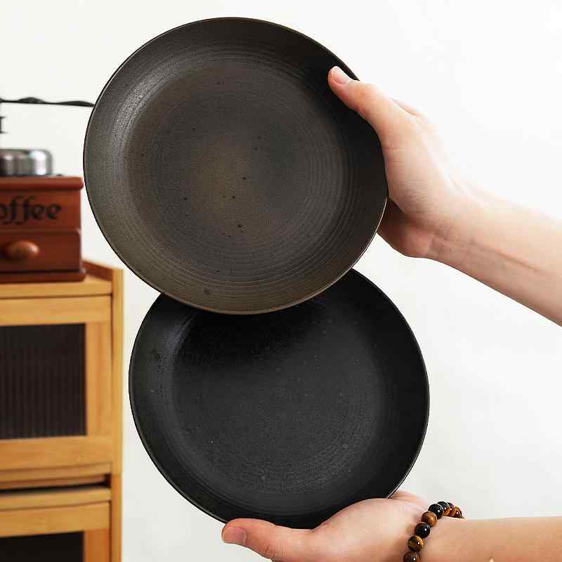 食器 皿 黒曜石風 陶器製 丸皿 プレート 高級感 普段使い レトロ風