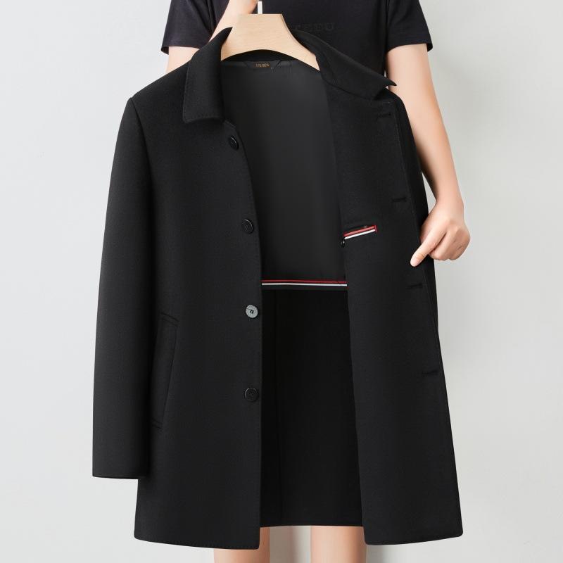 ・スタイル: ビジネス・版型: 普通・厚さ: 普通・前立て: シングルブレスト・ベルト: 無し・対象年齢: 35歳以上、中年・生地: ウール・素材: ウール71%・裏地: 両面起毛・シーン: カジュアル・襟の形: 襟付き・柄: 無地・加工: 防しわ加工・ディテール: ボタン・ポケット: アウトポケット・裾: ストレート・カラー: ブラック、グレー・サイズ: 170、175、180、185、190、195・製品カテゴリ: コート