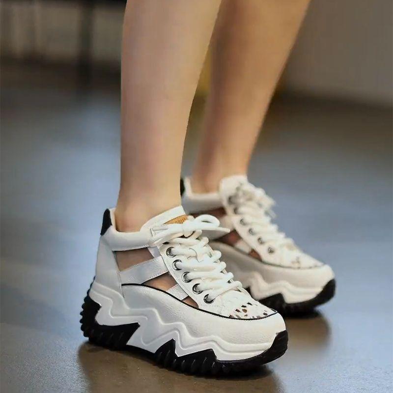 スニーカー レディース レザー 厚底 インヒール レースアップ 運動靴 スポーツシューズ カジュアルシューズ ホワイト ブラック ベージュ 通気性 クッション性 歩きやすい 普段使い
