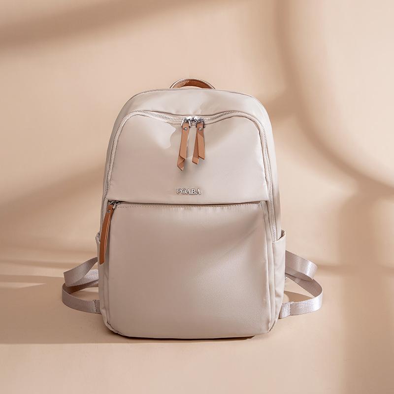 リュック レディース ビジネス 通勤 大容量 防水 軽量 ナイロン 撥水 バックパック 多機能 旅行 パソコ..