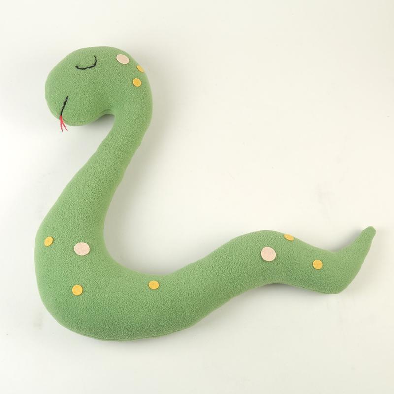 ぬいぐるみ ベビー テーマ 写真撮影用 ヘビ 巳年 赤ちゃん 抱き枕 道具 新生児 記念撮影 かわいい 柔ら..