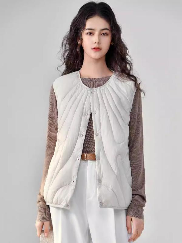 子供服 ダウンベスト キッズ 男女兼用 ライトダウン インナーベスト アウター ショート丈 ゆったり 無..