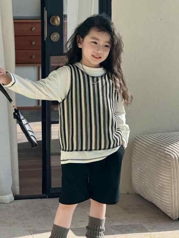 ニット キッズ 男女兼用 ベスト ストライプ柄 コットン100% 薄手 子供 学院風 ノースリーブ トップス ..