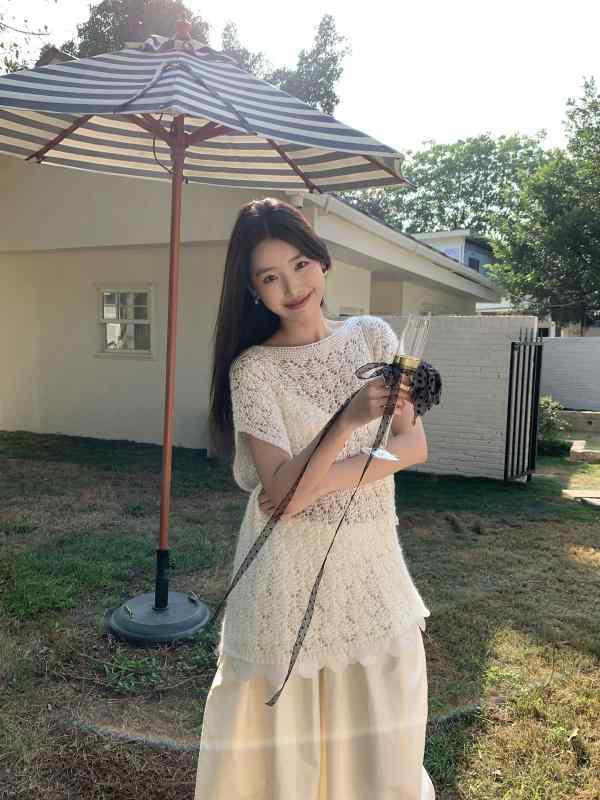 ニットベスト レディース ノースリーブ トップス プルオーバー ポリエステル混紡 チュール レース 春夏