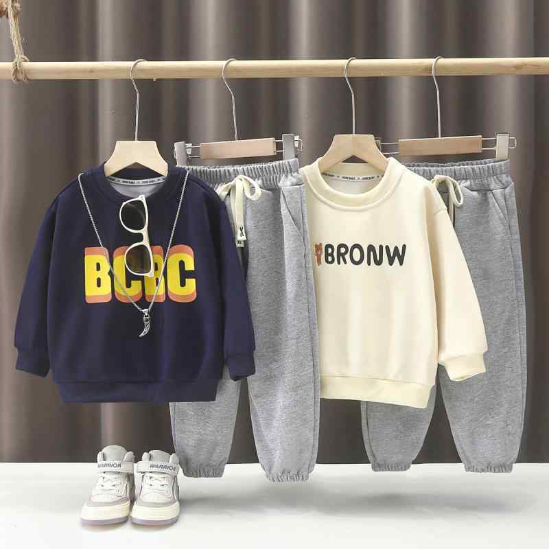 子供用ジャージ 上下セット 男の子 春秋 スポーツ カジュアル ウェア 長袖 長ズボン 2点セット 普段着 部屋着 ボーイズ 伸縮性 100%ポリエステル