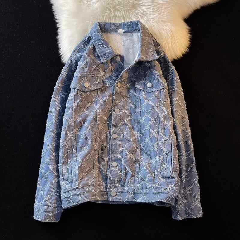 ・項目: カテゴリ・値: ジャケット・項目: スタイル・値: 韓国風・項目: 襟・値: 襟付き・項目: シルエット・値: ルーズ・項目: 前立て・値: シングルブレスト・項目: フード・値: なし・項目: 厚さ・値: 普通・項目: 柄・値: 格子柄・項目: 対象・値: 青年・項目: 素材・値: デニム、綿、スパンデックス混紡・項目: シーン・値: 日常・項目: 着丈・値: レギュラー丈・項目: 着用方法・値: 羽織り・項目: 袖丈・値: 長袖・項目: 袖・値: レギュラー・項目: 色・値: ブルー、イエロー・項目: サイズ・値: M、L、XL、2XL