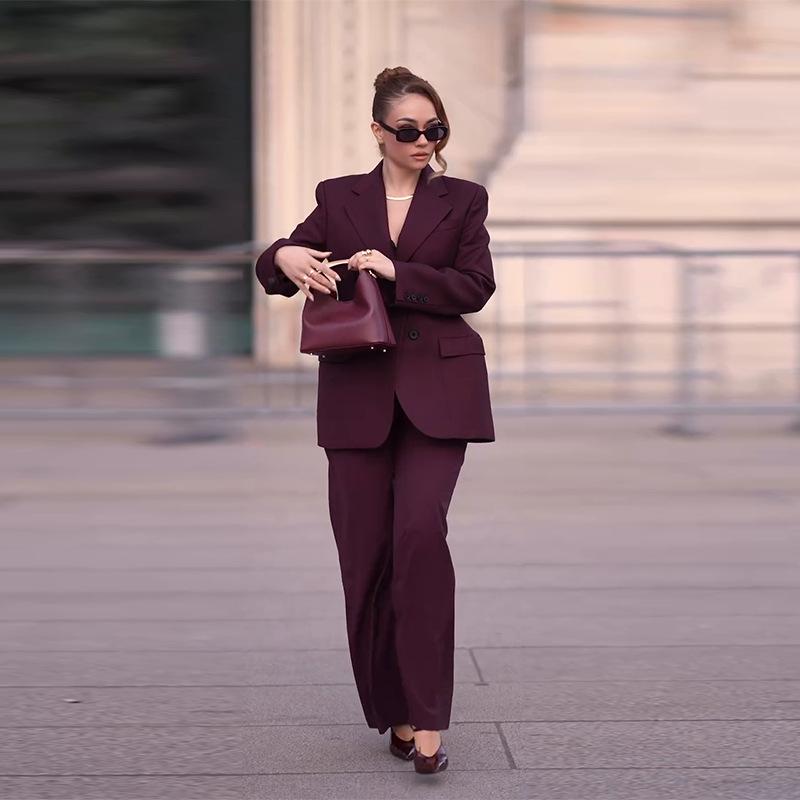 パンツスーツ レディース テーパードパンツ ポリエステル 通勤 オフィススタイル ワインレッド 無地 長袖 ズボン セットアップ