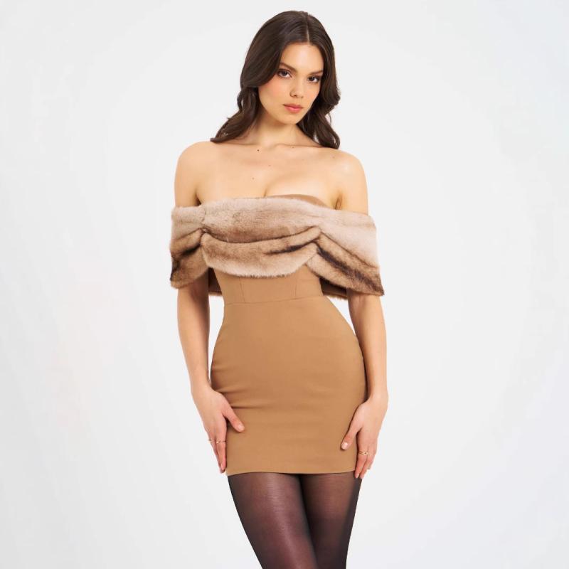 ワンピース レディース 一字肩 チューブトップドレス ミニ丈 タイト 無袖 パーティードレス クラブドレ..