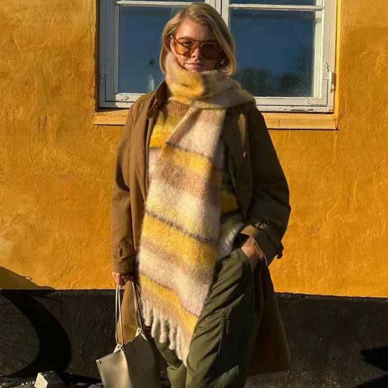 マフラー レディース 秋冬 高級感 モヘア ストライプ カラフル 保温 ショール 襟巻き ベージュ 普段使..