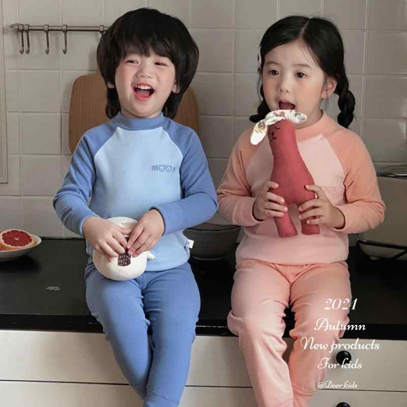 ・カテゴリ: 童内衣内裤・対象: 子供・対象年齢: 3～8歳 (100～140cm)・ネックライン: ラウンドネック・素材: ポリエステル90%、徳绒・生地: ソフト加工・厚さ: 厚手・柄: 無地・シーズン: 冬、春、秋・在庫: 有・要素: 配色・機能: 保温・色: クリームコーヒー、スタイリッシュグレー、ミルクピンク、ライトグリーン、クリームパープル、星空ブルー・サイズ: 90cm, 100cm, 110cm, 120cm, 130cm, 140cm, 150cm, 160cm, 170cm