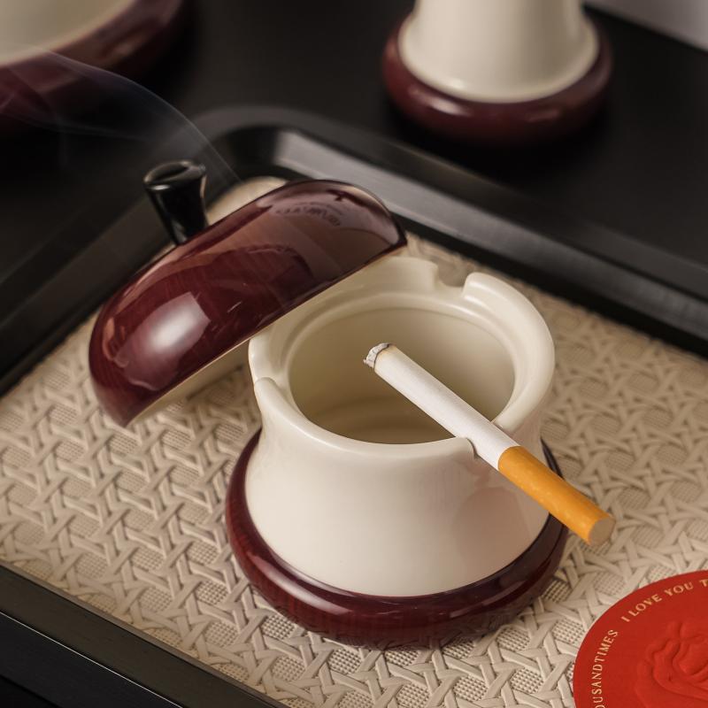 灰皿 陶器 リンゴ型 ふた付き 防臭 防塵 卓上 おしゃれ かわいい インテリア 雑貨