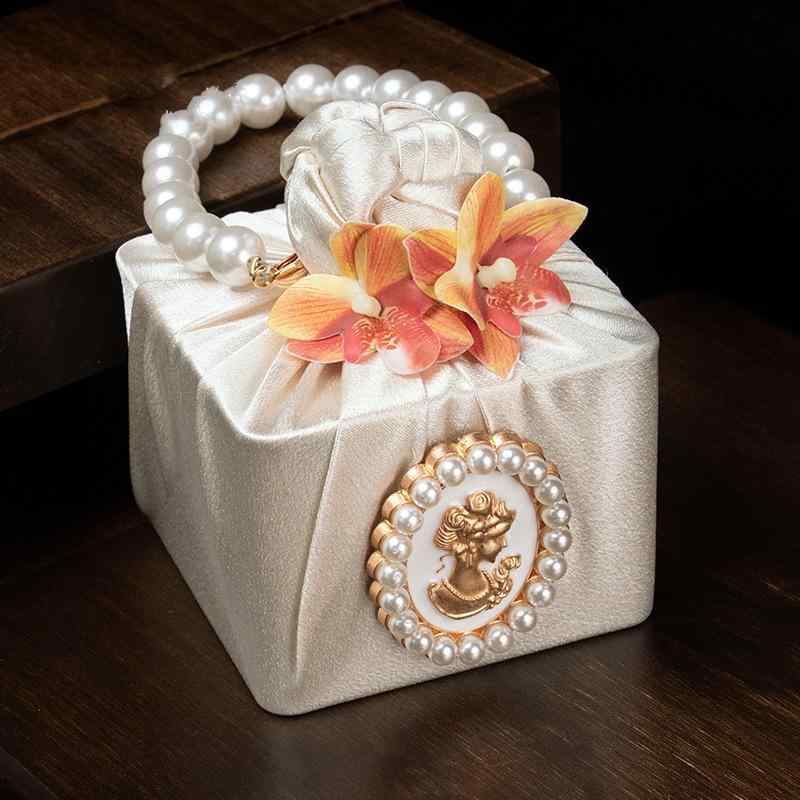 ギフトボックス 結婚式 披露宴 パーティー チョコレート キャンディ ラッピング 包装 容器 紙製 レッド パープル ピンク