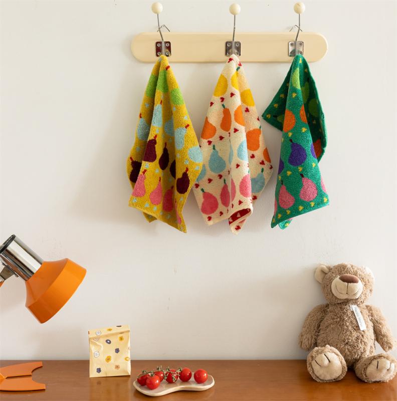 ベビー 赤ちゃん用 梨柄 ミニハンカチ ガーゼハンカチ 無撚糸 綿100% やわらか ふわふわ 厚手 吸水性