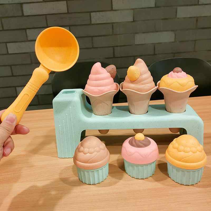 砂場セット 子供用 ビーチ 水遊び 雪遊び おままごと ケーキ アイス スコップ バケツ おもちゃ