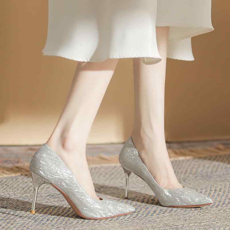 高跟パンプス レディース グリッター ラメ ポインテッドトゥ ピンヒール 6cm 8cm 結婚式 パーティー 二次会 お呼ばれ 披露宴 銀色 シャンパン ゴール...