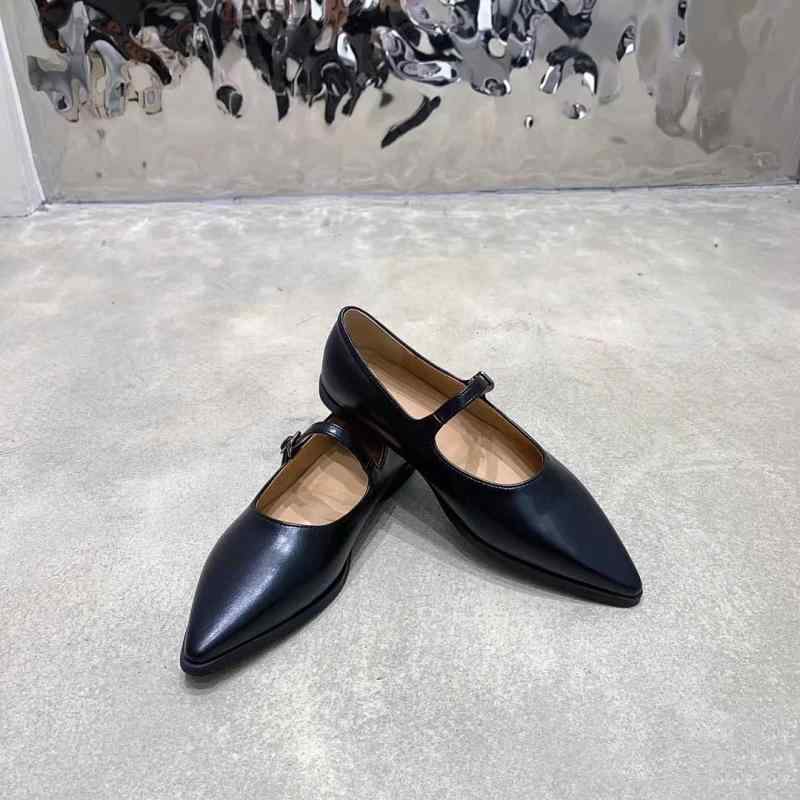 パンプス レディース マリージェーン フラット ローヒール ポインテッドトゥ チャンキーヒール ベルト バックル 本革風 スエード調 春夏 秋冬 オフィス 普段...