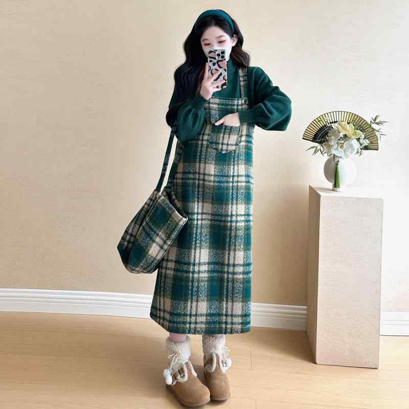 マタニティワンピース 秋冬 格子柄 サロペット ジャンパースカート 大きいサイズ 妊婦服 膝丈 ミモレ丈 赤 緑 ニット セーター ランタンスリーブ 長袖 ゆったり ポケット付き 快適 普段使い デイリー