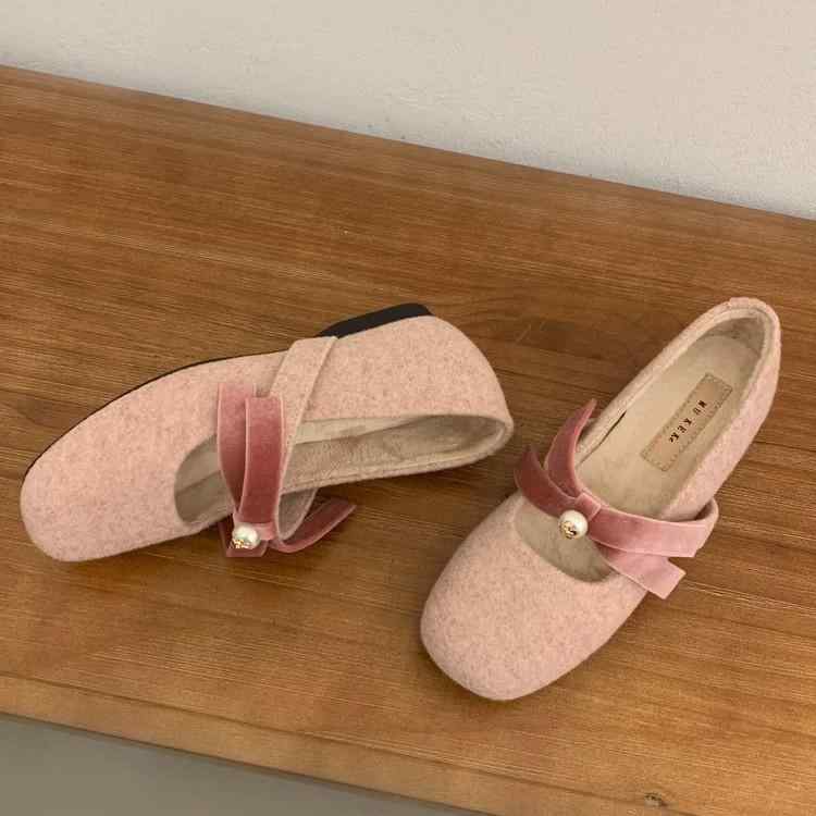 靴 レディース マリージェーンシューズ 丸トゥ インヒール 4cm ローヒール パンプス スリッポン 超繊維 無地 冬 春 ピンク系 ベージュ グレー ブラック