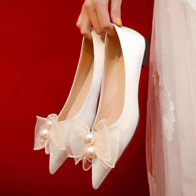 ウェディング シューズ レディース フラット ローヒール パンプス ブライダル シューズ 花嫁 靴 赤 結..