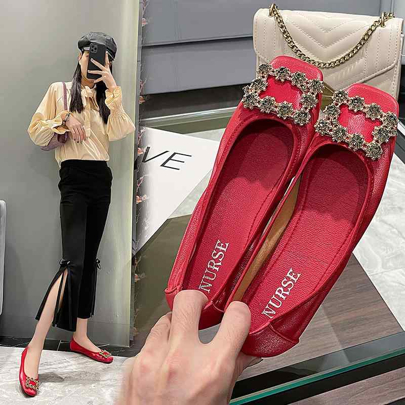 パンプス レディース 大きいサイズ フラット ローヒール スクエアトゥ ビジュー バックル ぺたんこ 妊婦 ブライダル 結婚式 赤 黒 春夏 秋冬 35 36 ...