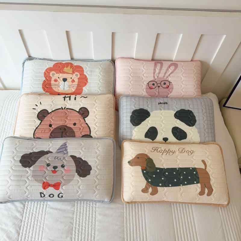 枕カバー キッズ 接触冷感 カートゥーン柄 冷感シルク ポリエステル 幼稚園 保育園 お昼寝 枕カバー 30..