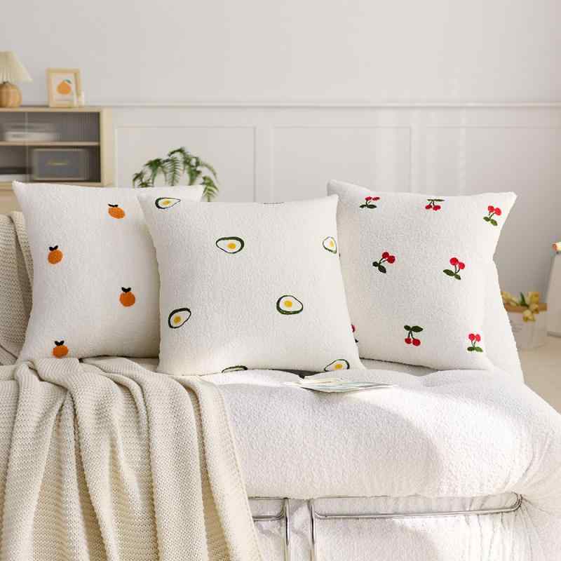 クッション レディース 抱き枕 かわいい シェルパフリース 刺繍 ソファ 背当て 腰当て 民宿 窓際 枕カバー 綿 45x45cm