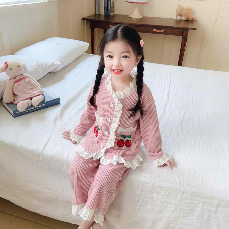 子供用パジャマ 女の子 2点セット 綿 開襟 ピンク系 ブルー 春秋 かわいい 桜んぼ フリル 部屋着 ルームウェア