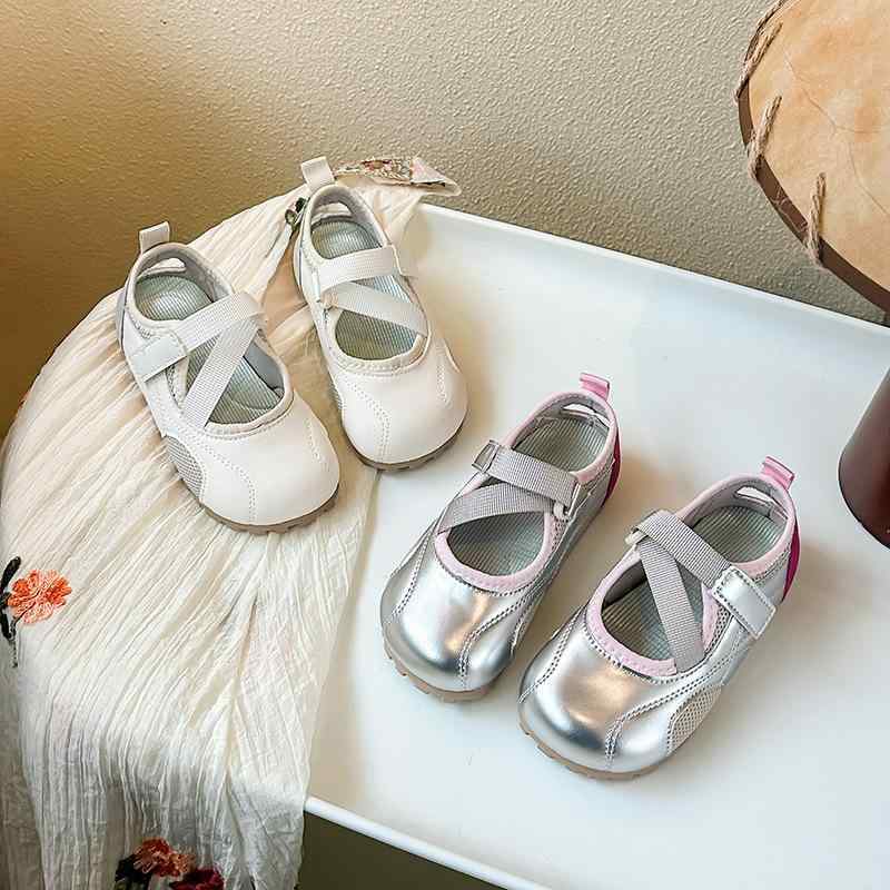 バレエシューズ キッズ 女の子 子供靴 マリージェーン 運動靴 幼児 小学生 浅履き フラットシューズ ぺ..