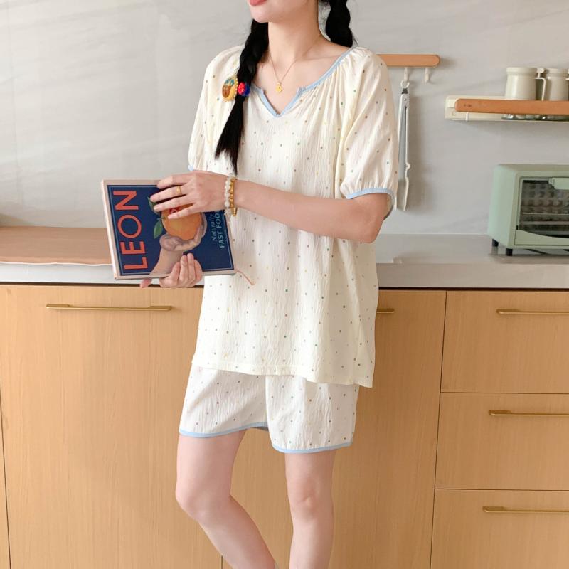 パジャマ レディース かわいい 薄手 Vネック セットアップ 部屋着 ルームウェア 半袖 短パン ショーパ..