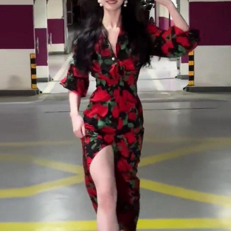 ワンピース レディース フォーマル レッド 赤色 碎花柄 フラワープリント Vネック Aライン ミディアム..