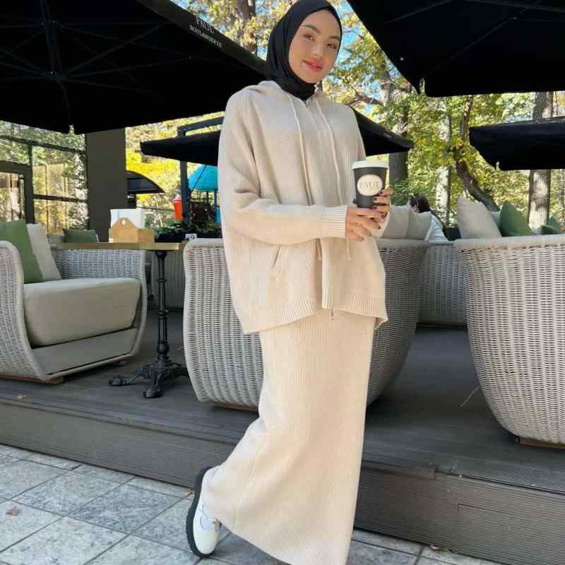 ワンピース レディース 春秋 ニット パーカー 長袖 無地 セットアップ 杏色 グレー ブラウン ブラック ..