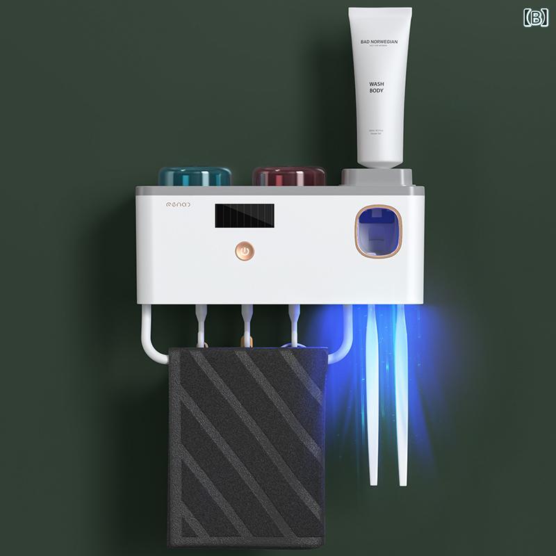 歯ブラシホルダー 歯ブラシスタンド 壁掛け 電動歯ブラシ 歯磨きコップ 収納ラック 除菌 吸盤式
