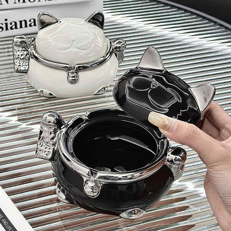 灰皿 ラッキーアイテム 招き猫 陶器製 高級感 フタ付き 防臭 防風 シルバー ブラック リビング オブジェ