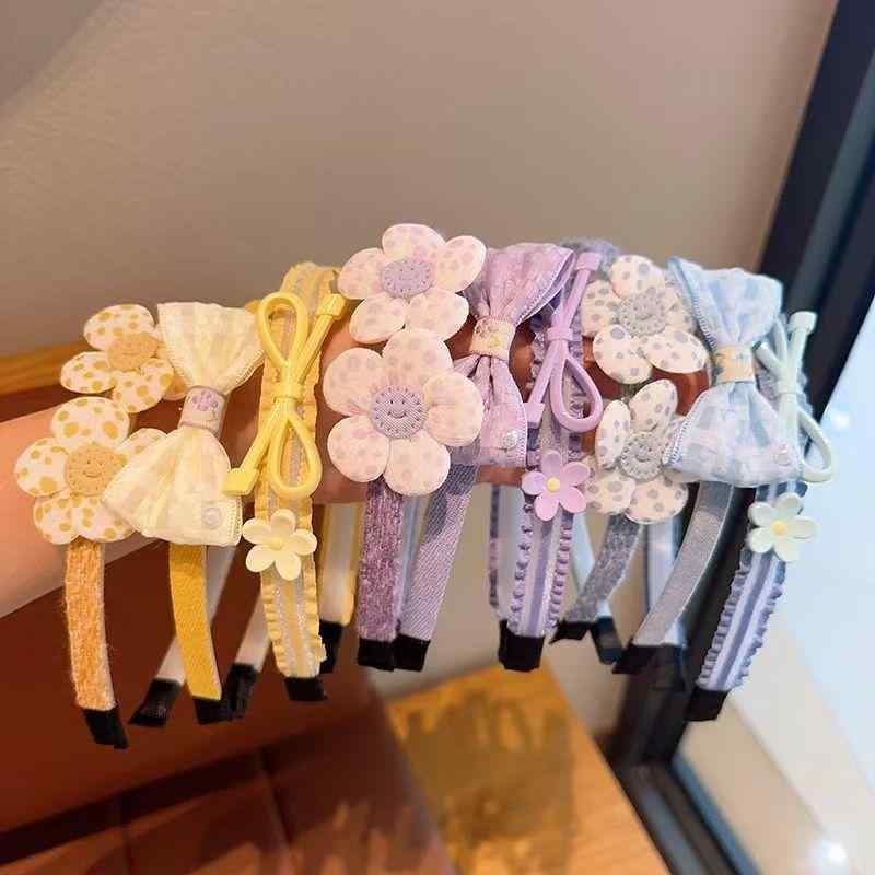 ヘアアクセサリー キッズ 女の子 花柄 ヘアバンド 子供 ヘアクリップ プリンセス かわいい 滑り止め ヘ..