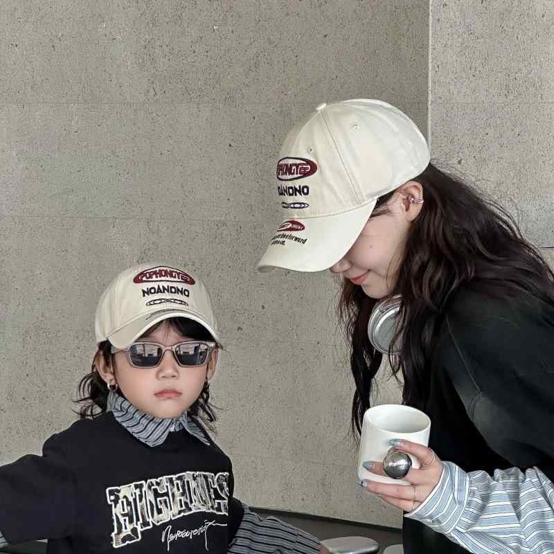 帽子 キッズ 男の子 春秋 野球帽 4歳 5歳 6歳 8歳 9歳 10歳 日よけ 紫外線対策 通気性 コットン キャッ..