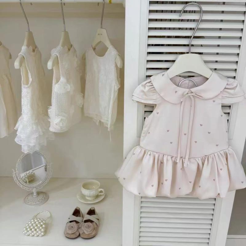 ワンピース 女の子 ピンク 愛らしいハート柄 サテン 誕生日 1歳 ハーフバースデー ドレス 花柄 春夏 か..