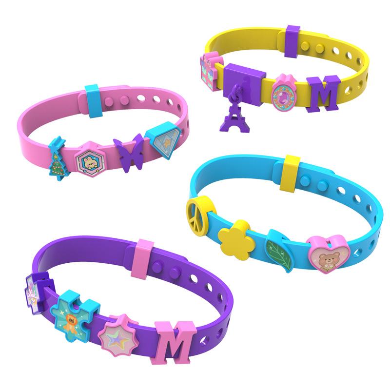 ビーズ おもちゃ 子供 DIY 知育玩具 ブレスレット キット カートン アルファベット ペンダント セット ..