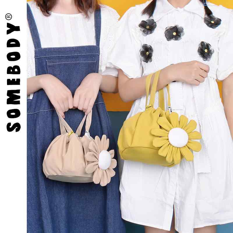 化粧ポーチ レディース 巾着 洗面用具バッグ 大容量 帆布 トラベルポーチ 整理用 かわいい 無地 グリーン スモークグレー マスタード カーキ ピンク