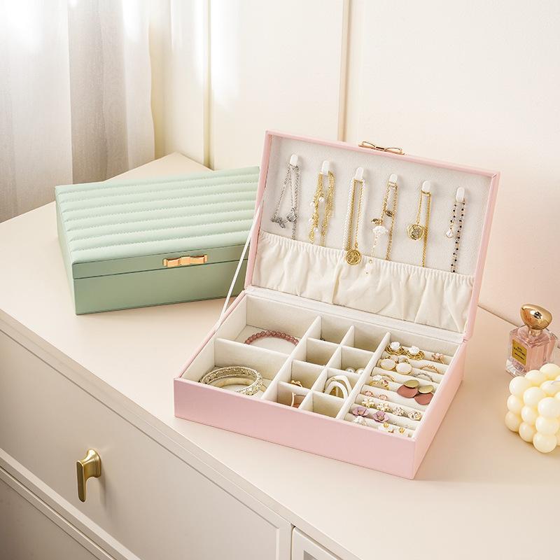 アクセサリーケース レディース 大容量 PUレザー ブレスレット ネックレス 指輪 イヤリング 収納ケース 仕切り付き ジュエリーボックス 家庭用 ピンク グリーン