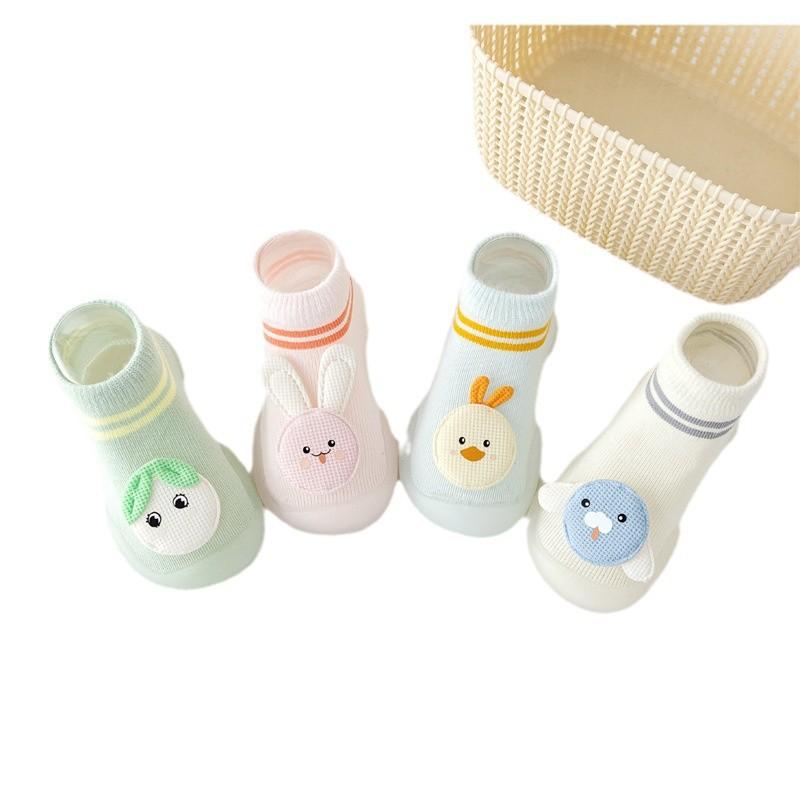 ベビー ソックスシューズ 春秋 室内履き 滑り止め付き 床暖房対応 赤ちゃん 靴下 柔らかい 綿製 通気性 吸湿性 かわいい 動物柄 12ヶ月 18ヶ月 24ヶ月 3歳 ミルク ホワイト ブルー グリーン ピンク