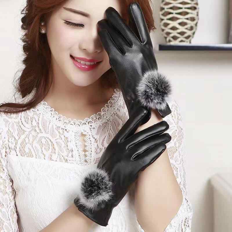 手袋 レディース 秋冬 手袋 かわいい 毛球 PUレザー 保温性 暖かい 裏起毛 ポリエステル ファッション 通勤