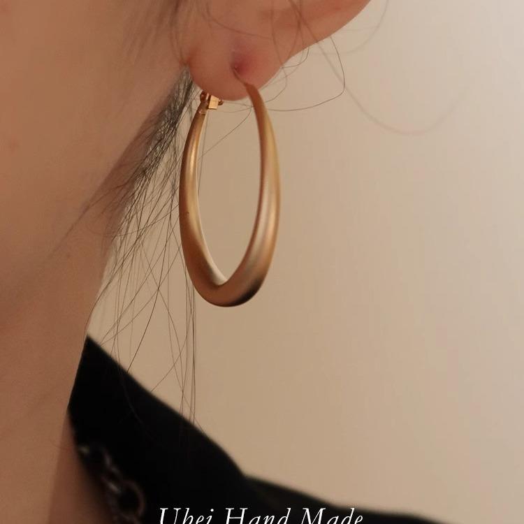 楽天Tanzanイヤリング レディース 大ぶり デザイン 高見え シルバー ゴールド アレルギー対応 フープ ピアス メンズ ユニセックス 男女兼用 カジュアル 普段使い パーティー