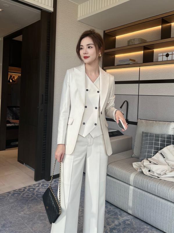 レディーススーツ 3点セット ジャケット ベスト ワイドパンツ フォーマル オフィス 通勤 再生繊維 ミルクホワイト