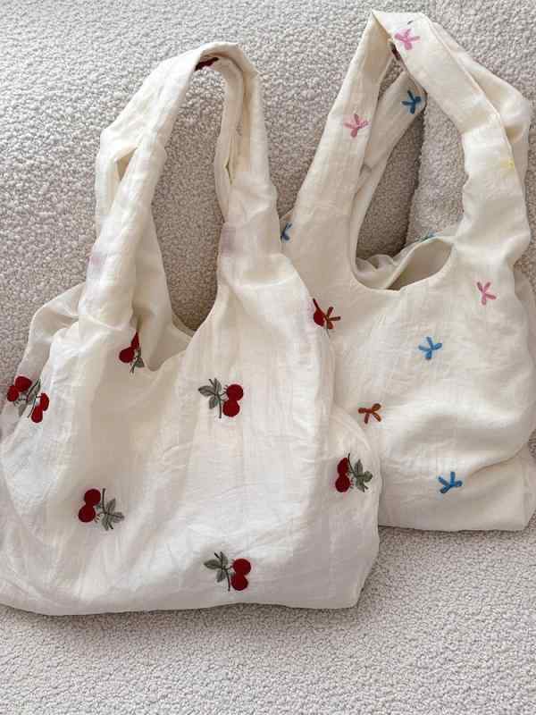 トートバッグ レディース 刺繍 桜 大容量 通勤 通学 普段使い 鞄 ポリエステル